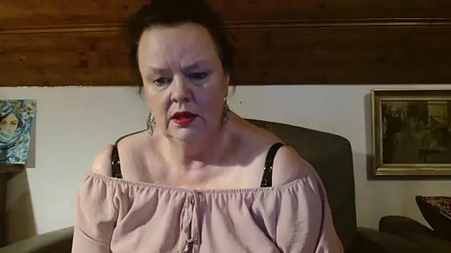 TiffanyMature online show from 8, 1, 2026