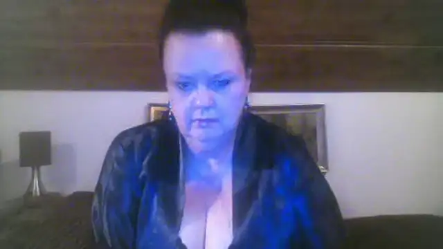 TiffanyMature online show from 20, 9, 2025