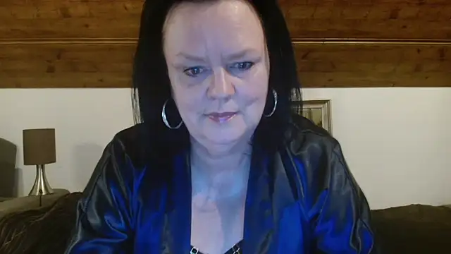 TiffanyMature online show from 26, 9, 2025
