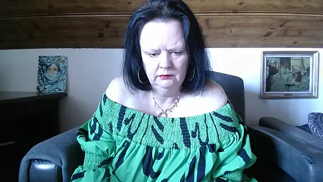 TiffanyMature online show from 23, 5, 2026