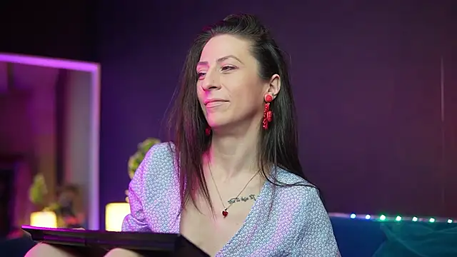 RubyRosa online show from 18, 3, 2026