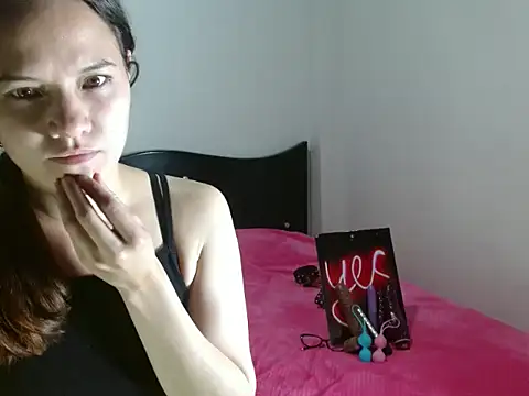 yarafuckass online show from 3, 2, 2026