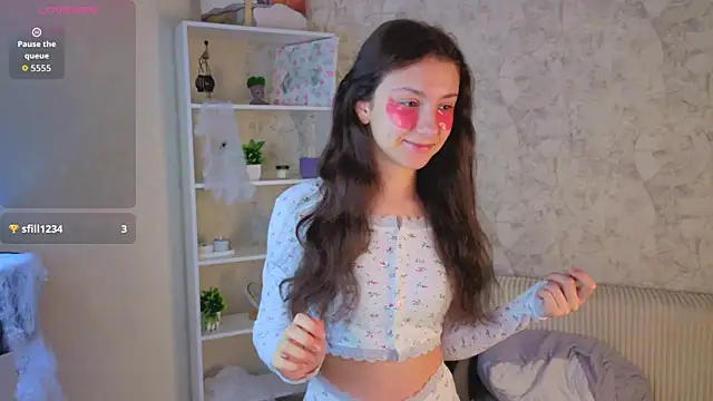 GiseleLamos online show from 7, 11, 2025