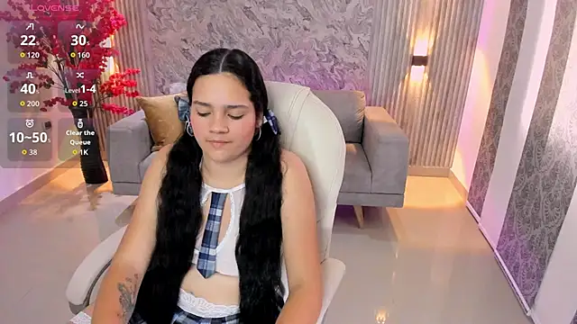 karlie small online show from 20, 12, 2025