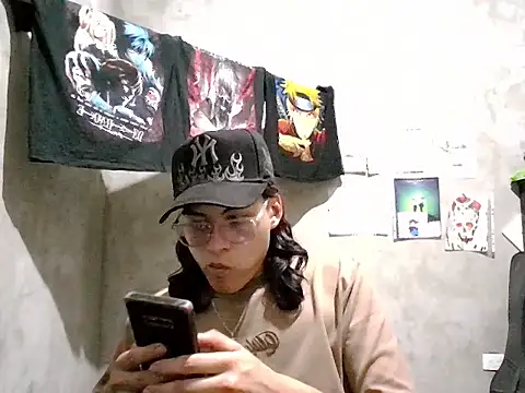 dirty model online show from 4, 5, 2026