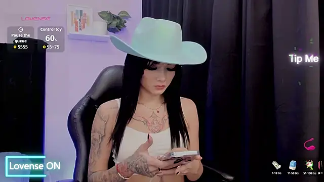 emmabridgerton online show from 25, 10, 2025