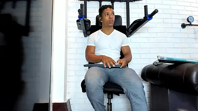 ItaloMoore online show from 26, 2, 2026