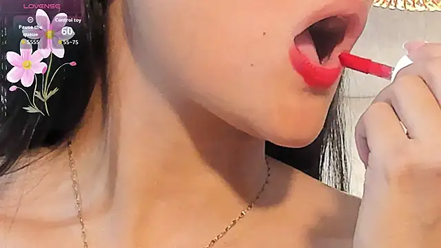 VioletHilton online show from 15, 10, 2025