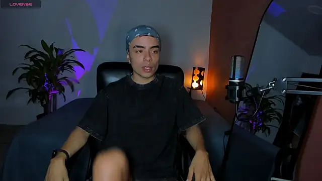 Snapshot of obzidyan chatting on 22, 10, 2025 obzidyan online show from 22, 10, 2025