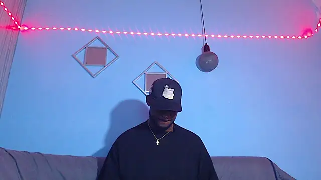 Snapshot of eebony_stallion chatting on 15, 6, 2026 eebony stallion online show from 15, 6, 2026