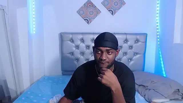 eebony stallion online show from 30, 11, 2025