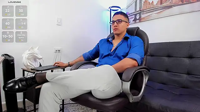 Dash Bukoski online show from 21, 10, 2025