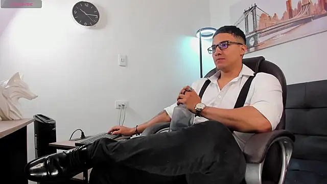 Dash Bukoski online show from 6, 11, 2025