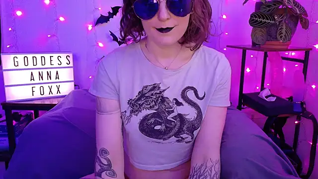 mistressannafoxx online show from 13, 2, 2026