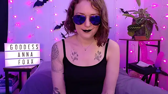 mistressannafoxx online show from 2, 2, 2026