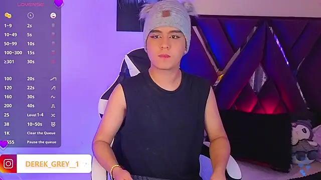 derek greyy  online show from 24, 9, 2025