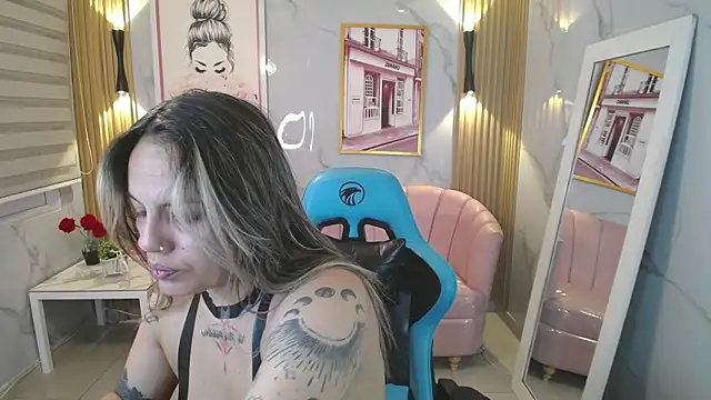 Jade Jones a online show from 23, 12, 2025