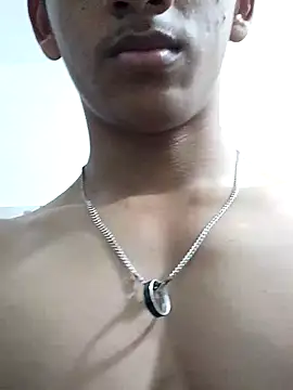 Snapshot of kjohn20 chatting on 9, 10, 2025 kjohn20 online show from 9, 10, 2025