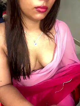 Snapshot of april_0066 chatting on 13, 10, 2025 april 0066 online show from 13, 10, 2025