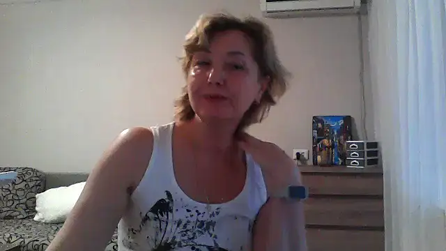 IrynaMolbertx online show from 2, 11, 2025