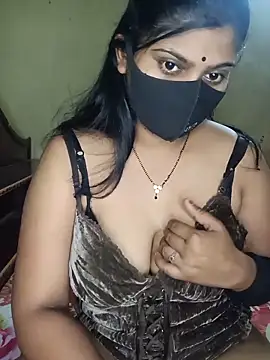 Snapshot of reena502 chatting on 13, 5, 2026 reena502 online show from 13, 5, 2026