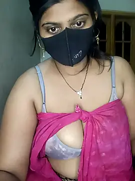 Snapshot of reena502 chatting on 22, 5, 2026 reena502 online show from 22, 5, 2026
