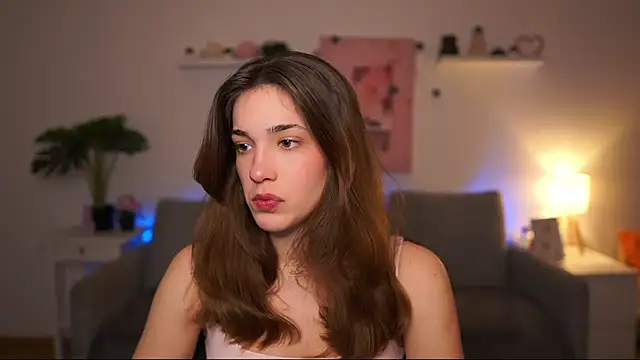 kissie cat online show from 8, 4, 2026