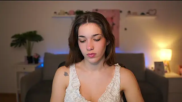 kissie cat online show from 15, 1, 2026