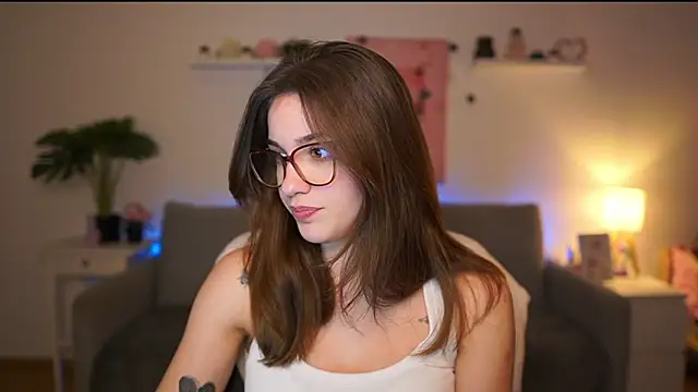 kissie cat online show from 11, 2, 2026