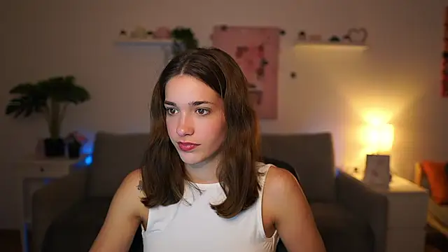 kissie cat online show from 31, 10, 2025