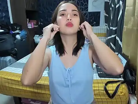 Soft Angel8 online show from 2, 11, 2025