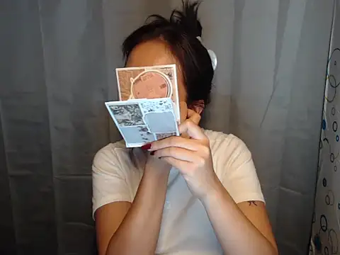 Soft Angel8 online show from 25, 3, 2026