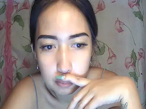 Snapshot of Soft_Angel8 chatting on 17, 7, 2026 Soft Angel8 online show from 17, 7, 2026