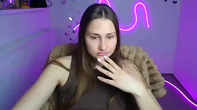 Snapshot of Stefanie_Sweet chatting on 7, 5, 2026 Stefanie Sweet online show from 7, 5, 2026