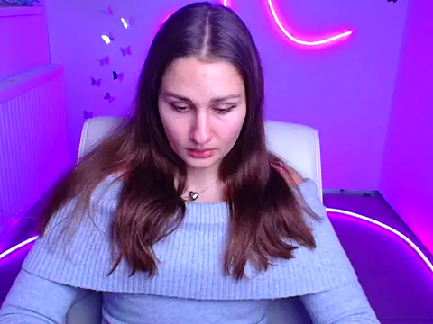 Stefanie Sweet online show from 7, 11, 2025