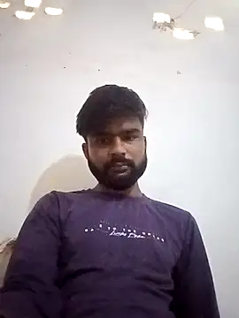 Snapshot of HOT-SHADEV80 chatting on 23, 9, 2025 HOT-SHADEV80 online show from 23, 9, 2025
