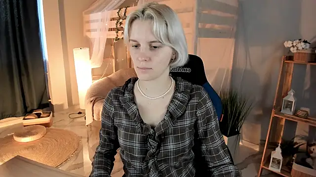 BethanyCloud online show from 12, 9, 2025