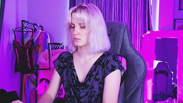 BethanyCloud online show from 17, 7, 2026