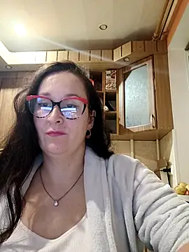 Amandda  online show from 25, 10, 2025