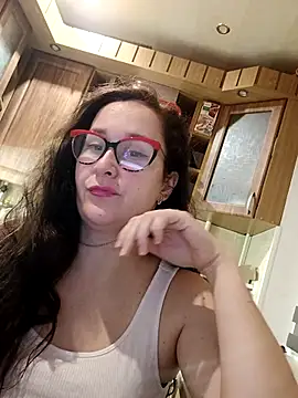 Amandda  online show from 22, 11, 2025