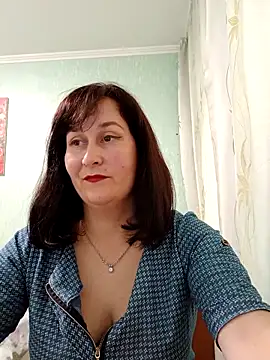 Amandda  online show from 1, 6, 2026