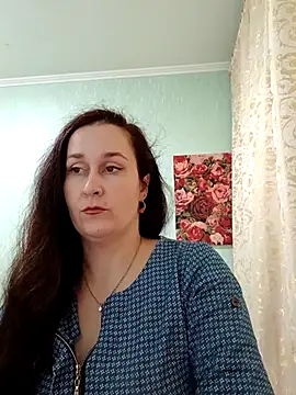 Amandda  online show from 2, 2, 2026