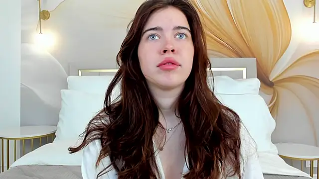 KimberlyBond online show from 22, 9, 2025