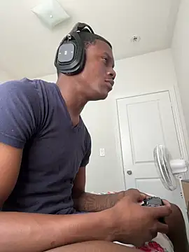 labishyoung25 online show from 4, 2, 2026