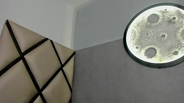 venus-03 online show from 12, 4, 2026