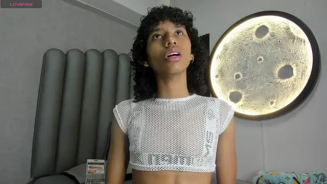 venus-03 online show from 17, 10, 2025