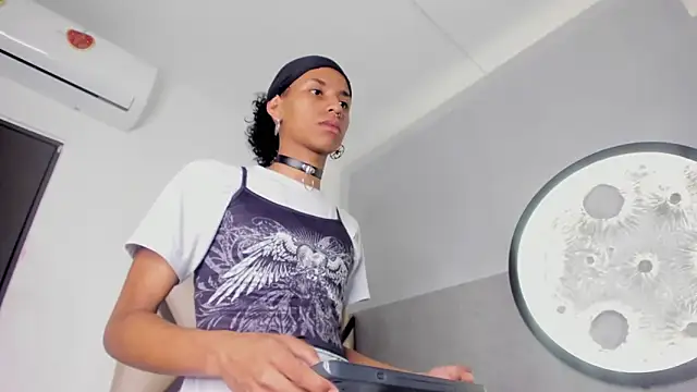 venus-03 online show from 8, 4, 2026