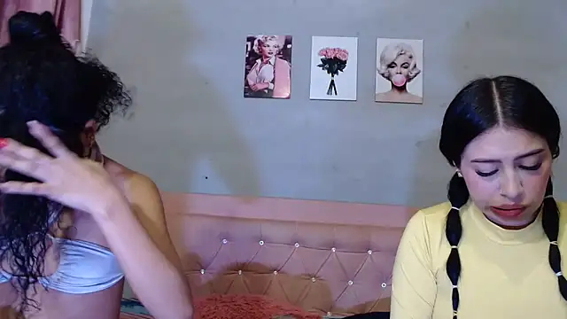 Snapshot of Olivia_Spear chatting on 2, 10, 2025 Olivia Spear online show from 2, 10, 2025
