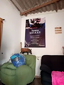 Mia-Glow online show from 16, 3, 2026