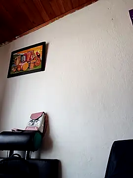 Mia-Glow online show from 26, 2, 2026